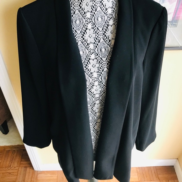 Eileen Fisher black open front swing jacket - Picture 2 of 8
